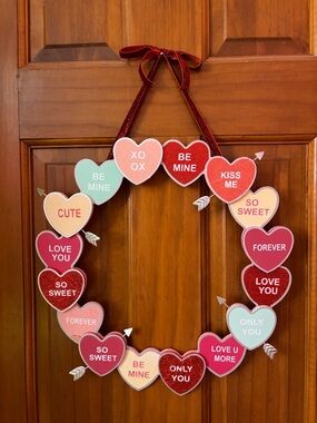 Candy Heart Wreath Wall Hanger